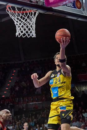 German Basketball Bundesliga BBL , FC Bayern Munich Basketball vs MHP RIESEN Ludwigsburg, Munich FC Bayern Basketball, Ludwigsburg MHP RIESEN, 2026 04 14 in Munich SAP Garden TISCHLER Brandon MHP RIESEN Ludwigsburg Small Forward SF Nr24 LUD24 sportworld Munich SAP Garden Bayern Germany