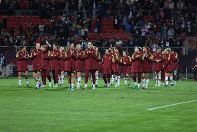 Germany Austria, Football, Women, Season 2025 2026, International match, World Cup qualifier, Max Morlock Stadium, Nuremberg The German team on the lap of honor after the match