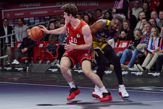 German Basketball Bundesliga BBL , FC Bayern Munich Basketball vs MHP RIESEN Ludwigsburg, Munich FC Bayern Basketball, Ludwigsburg MHP RIESEN, 2026 04 14 in Munich SAP Garden JESSUP Justinian FC Bayern Munich Basketball Shooting Guard SG Nr10 FCBB10 , HUGHES Elijah MHP RIESEN Ludwigsburg Small Forward SF Nr7 LUD7 sportworld Munich SAP Garden Bayern Germany