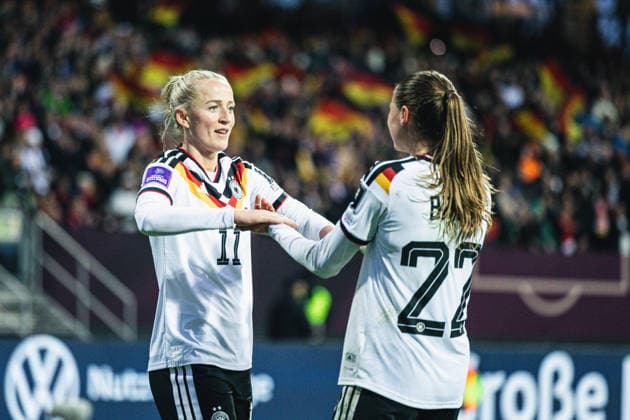 Germany Football World Cup Qualification Europe Women 2026, Matchday 3 Germany vs Austria Max Morlock Stadium Nuremberg Lea Schüller Lea Schuller German womens national team, 11 Goal 5 1 Cheers, emotions, joy Brand Jule German womens national team, 22 Copyright: xAylinxKreutzsteinx