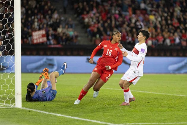 14 04 2026, Zurich, Letzigrund, European Qualifiers Women Switzerland Turkey, Aurelie Csillag of Switzerland scoring her second goal Zurich Letzigrund Zurich Switzerland Copyright: xJustPictures.ch PascalxKesselmarkx jp-en-PaKe-_62B0907