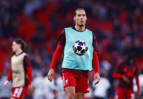 Virgil van Dijk of Liverpool warms up ahead of the match Liverpool v Paris Saint-Germain, UEFA Champions League, Quarter Final, Second Leg, Football, Anfield, Liverpool, UK - 14 Apr 2026Liverpool Anfield France EDITORIAL USE ONLY No use with unauthorised audio, video, data, fixture lists, club league logos or live services. Online in-match use limited to 120 images, no video emulation. No use in betting, games or single club league player publications. Copyright: xMattxWest Shutterstockx 16828520y
