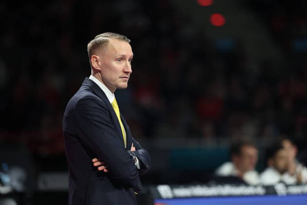 Mikko Riipinen MHP Riesen Ludwigsburg, Head Coach , GER, FC Bayern Basketball vs MHP Riesen Ludwigsburg, Basketball, easycredit Basketball Bundesliga, Matchday 13, Season 2025 2026, 14 04 2026, GER, FC Bayern Basketball vs MHP Riesen Ludwigsburg, Basketball, easycredit Basketball Bundesliga, Matchday 13, Season 2025 2026, 14 04 2026 Muenchen Copyright: xEibner-Pressefoto JennixMaulx EP_JML