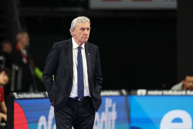 Svetislav Pesic FC Bayern Basketball, Head Coach , GER, FC Bayern Basketball vs MHP Riesen Ludwigsburg, Basketball, easycredit Basketball Bundesliga, Matchday 13, Season 2025 2026, 14 04 2026, GER, FC Bayern Basketball vs MHP Riesen Ludwigsburg, Basketball, easycredit Basketball Bundesliga, Matchday 13, Season 2025 2026, 14 04 2026 Muenchen Copyright: xEibner-Pressefoto JennixMaulx EP_JML