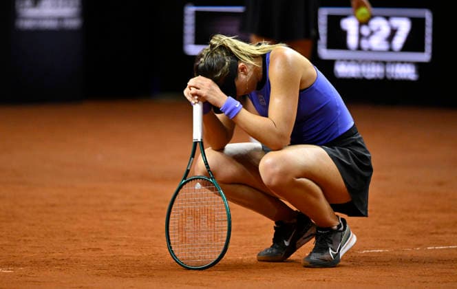 Paula Badosa ESP disappointed Gesture Gesture Tennis Womens Porsche Cup Porsche Tennis Grand Prix GP Stuttgart 2026 Porsche Arena 11 19 04 2026 DFL REGULATIONS PROHIBIT ANY USE OF PHOTOGRAPHS AS IMAGE SEQUENCES AND OR QUASI VIDEO Tennis Womens Porsche Cup Porsche Tennis Grand Prix GP Stuttgart 2026