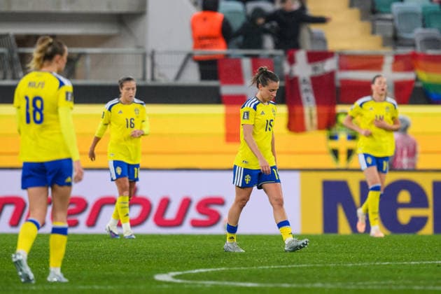 260414 Julia Zigiotti Olme of Sweden looks dejected after 1 2 during the FIFA Women s World Cup Qualifier football match between Sweden and Denmark on April 14, 2026 in Gothenburg Photo Carl Sandin BILDBYRAN code CS CS0928 fotboll football soccer fotball vm kval kval fifa womens world cup qualifier qualifier sverige sweden danmark denmark dam bbeng women kvinner depp  Copyright: CARLxSANDIN BB260414CS045