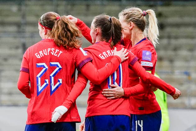 Women s international football match Norway Slovenia Lillestrom 20260414 Norway s Caroline Graham Hansen celebrates after scoring 3 0 during the Women s World Cup qualifying match between Norway and Slovenia at Arasen Stadium Photo Lise Aserud NTB Lillestrom Norway EDITORIAL USE ONLY RESTRICTED USE FOR BETTING COMPANIES  Copyright: xLisexAserudx xNTBx