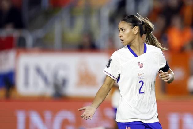 BREDA - MaÃ«lle Lakrar of France during the World Cup qualifying match between the Netherlands (women) and France (women) at the Rat Verlegh Stadium on April 14, 2026 in Breda, the Netherlands. MAURICE VAN STEEN ANP FIFA Women s World Cup 2027 Qualifier 2025-2026 xVIxANPxSportx xMauricexvanxSteenxIVx 555799122 originalFilename: 555799122.jpg