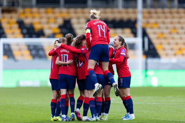 LILLESTROM, NORWAY - APRIL 14: Players of Norway celebrates after scoring during the FIFA Womens World Cup 2027 Qualifier match between Norway and Slovenia at Arasen Stadium on April 14, 2026 in Lillestrom, Norway. (Photo by Ane Frosaker Sports Press Photo) Copyright: xAnexFrosakerx xSPPx Sportspressphoto_SPR129256