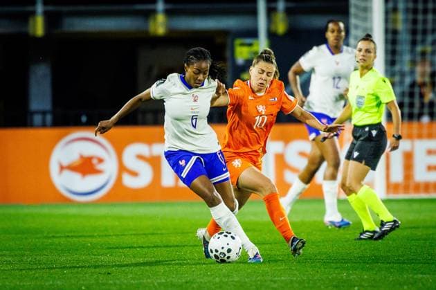 BREDA , 14-04-2026 , Rat Verlegh Stadion , Season 2025 2026 , Dutch UEFA worldcup qualification football , match between The Netherlands and France (women) , picture shows France player Jean-Francois Netherlands player Victoria Pelova Netherlands - France (women)  x203044605x Copyright: