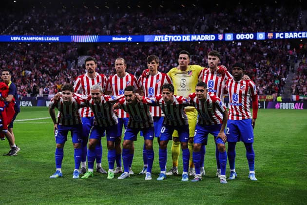 Atletico de Madrid vs FC Barcelona, on the 2025 26 UEFA Champions League Quarter Final Second Leg match UEFA champions league Atletico de Madrid vs FC Barcelona, MADRID,SPAIN, 14 April Squad of Atletico de Madrid during the UEFA Champions League 2025 26 Quarter Final second Leg match between Atletico de Madrid and FC Barcelona at Riyadh Air Metropolitano Stadium Madrid Madrid Madrid Spain Copyright: xALEJANDROxMATIASx