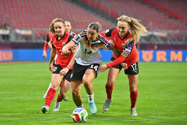 Shekira MARTINEZ GER , action,duel against Sarah PUNTIGAM AUT li Melanie BRUNNTHALER AUT Soccer World Cup Qualification Women Germany Austria 5 1 on 14 04 2026 Max Morlock Stadion Nuremberg Â
