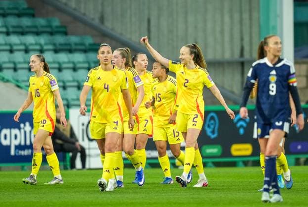 Sari Kees of Belgium Women celebrates scoring to give Belgium a 0-1 lead. Scotland Women v Belgium Women, FIFA 2027 Women s World Cup Qualifying, Football, Easter Road, Edinburgh, UK - 14 Apr 2026Edinburgh Easter Road United Kingdom EDITORIAL USE ONLY No use with unauthorised audio, video, data, fixture lists, club league logos or live services. Online in-match use limited to 120 images, no video emulation. No use in betting, games or single club league player publications. Copyright: xStuartxWallace Shutterstockx 16828526l