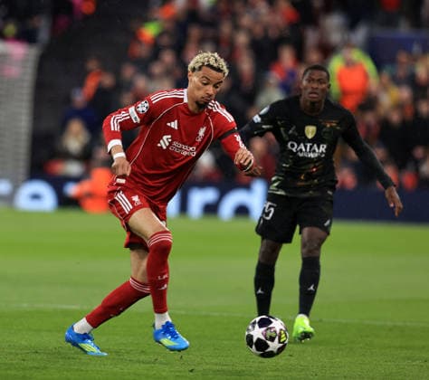 RECORD DATE NOT STATED 14th April 2026; Anfield, Liverpool, Merseyside, England; UEFA Champions League Football, Liverpool versus Paris Saint Germain; Hugo Ekitike of Liverpool controls the ball DavidxBlunsden