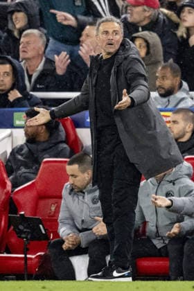 Liverpool v Paris Saint-Germain - UEFA Champions League 2025 26 LIVERPOOL, ENGLAND- APRIL 14: Paris Saint-Germain Head Coach Luis Enrique gestures during a UEFA Champions League 2025 26 match between Liverpool and Paris Saint-Germain in Liverpool on April 14, 2026 (Photo by Will Palmer Sports Press Photo) LiverpoolUnited Kingdom  Copyright: xWillxPalmer SportsxPressxPhotox