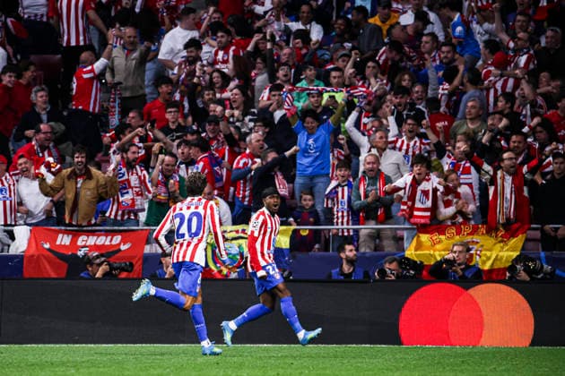 Atletico de Madrid vs FC Barcelona, on the 2025 26 UEFA Champions League Quarter Final Second Leg match UEFA champions league Atletico de Madrid vs FC Barcelona, MADRID, SPAIN, 14 April Ademola Lookman celebrates his goal during the UEFA Champions League 2025 26 Quarter Final second Leg match between Atletico de Madrid and FC Barcelona at Riyadh Air Metropolitano Stadium Madrid Madrid Madrid Spain Copyright: xAlejandroxMatiasx