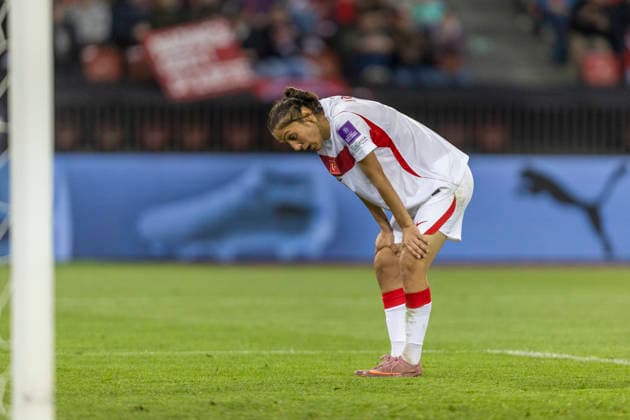 14 04 2026, Zurich, Letzigrund, European Qualifiers Women Switzerland Turkey, Eda Karatas of TurkiÌ‡ye looks dejected and disappointed Zurich Letzigrund Zurich Switzerland Copyright: xJustPictures.ch PascalxKesselmarkx jp-en-PaKe-_62A0989