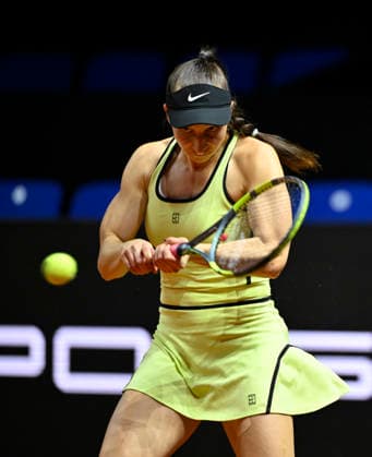 Tamara Korpatsch GER Action Tennis Ladies Porsche Cup Porsche Tennis Grand Prix GP Stuttgart 2026 Porsche Arena 11 19 04 2026 DFL REGULATIONS PROHIBIT ANY USE OF PHOTOGRAPHS AS IMAGE SEQUENCES AND OR QUASI VIDEO Tennis Ladies Porsche Cup Porsche Tennis Grand Prix GP Stuttgart 2026