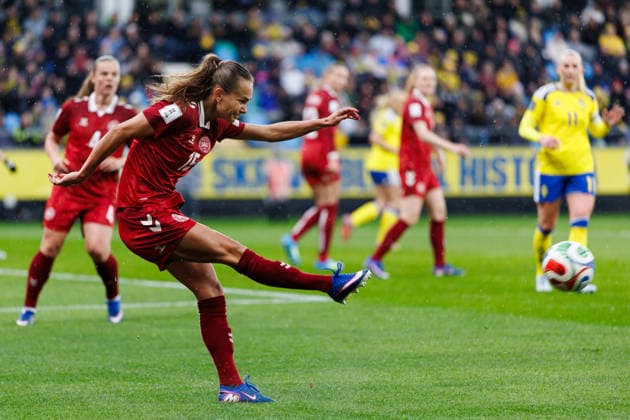 260414 Frederikke Thogersen of Denmark during the FIFA Women s World Cup Qualifier football match between Sweden and Denmark on April 14, 2026 in Gothenburg Photo Michael Erichsen BILDBYRAN COP 89 CS0928 bbeng dam danmark denmark fifa womens world cup qualifier football fotboll fotboll kval kvinner qualifier soccer sverige sweden vm kval women  Copyright: MICHAELxERICHSEN BB260414MI090