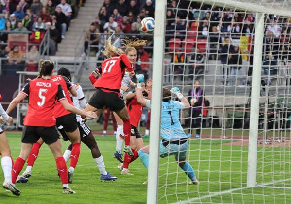 14 04 2026 Soccer womens soccer international World Cup qualifier qualifier qualifier for the 2027 World Cup Germany gg Austria Sportfoto Zink DaMa xdaxmax Goal Goal Shot for 3 0 Goal scorer Sjoeke Nüsken Nuesken 9, Germany vs Mariella El Sherif 1, Austria by header