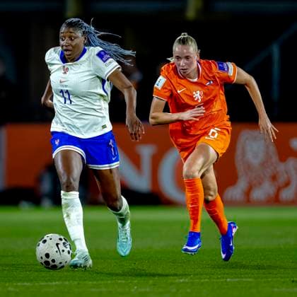 BREDA France player Kadidiatou Diani, Netherlands player Ella Peddemors during the European qualifying match between the Netherlands and France at Rat Verlegh Stadium on April 14 in Breda, the Netherlands Photo by DeFodi Images