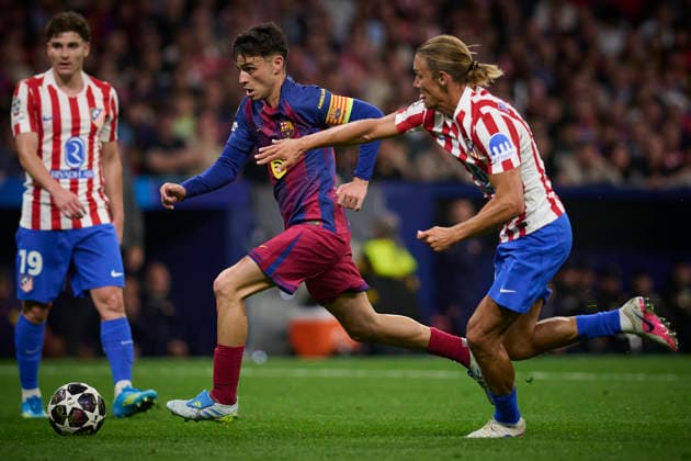 Atletico de Madrid v FC Barcelona, Barca - UEFA Champions League 2025 2026 - Quarter-final, 2nd leg Atletico de Madrid s Marcos Llorente (r) and FC Barcelona™s Pedri Gonzalez during Champions League 2025 2026, quarter-final, 2nd leg, April 14 ,2026. (ALTERPHOTOS Ropero) MadridSpain  Copyright: xRoperox