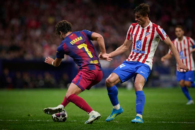 Atletico de Madrid v FC Barcelona, Barca - UEFA Champions League 2025 2026 - Quarter-final, 2nd leg Atletico de Madrid s Robin Le Normand (r) and FC Barcelona™s Ferran Torres during Champions League 2025 2026, quarter-final, 2nd leg, April 14 ,2026. (ALTERPHOTOS Ropero) MadridSpain  Copyright: xRoperox