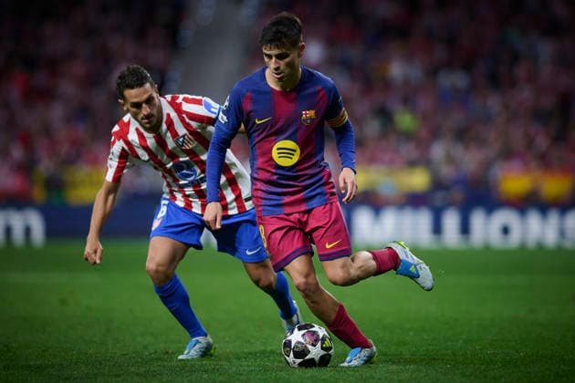 Atletico de Madrid s Koke Resurreccion (l) and FC Barcelona, Barca Ä™s Pedri Gonzalez during Champions League 2025 2026, quarter-final, 2nd leg, April 14 ,2026. (20260414105)