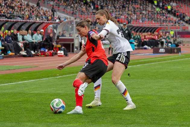 14 04 2026, xgrfx, Soccer World Cup Qualification Women , Germany Austria v l Verena Hanshaw Austria , Jule Brand German Womens National Team DFL DFB REGULATIONS PROHIBIT ANY USE OF PHOTOGRAPHS as IMAGE SEQUENCES and or QUASI VIDEO Nuremberg