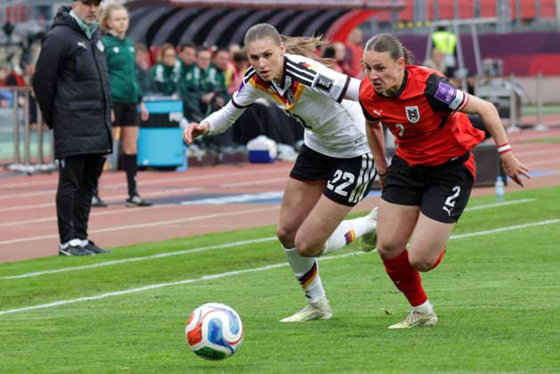 14 04 2026, xgrfx, Soccer World Cup Qualification Women , Germany Austria v l Jule Brand German Womens National Team Chiara Dangelo Austria DFL DFB REGULATIONS PROHIBIT ANY USE OF PHOTOGRAPHS as IMAGE SEQUENCES and or QUASI VIDEO Nuremberg