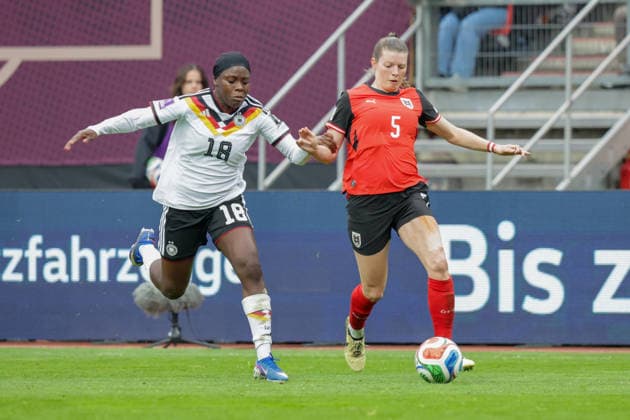 14 04 2026, xgrfx, Soccer World Cup Qualification Women , Germany Austria v l Nicole Anyomi German Womens National Team , Claudia Wenger Austria DFL DFB REGULATIONS PROHIBIT ANY USE OF PHOTOGRAPHS as IMAGE SEQUENCES and or QUASI VIDEO Nuremberg