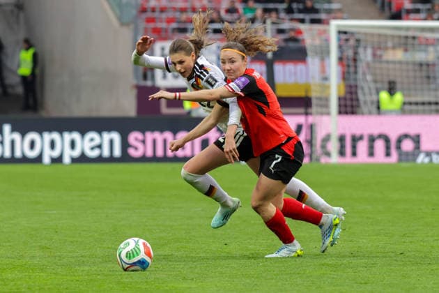 14 04 2026, xgrfx, Soccer World Cup Qualification Women , Germany Austria v l Jule Brand German Womens National Team , Melanie Brunnthaler Austria DFL DFB REGULATIONS PROHIBIT ANY USE OF PHOTOGRAPHS as IMAGE SEQUENCES and or QUASI VIDEO Nuremberg