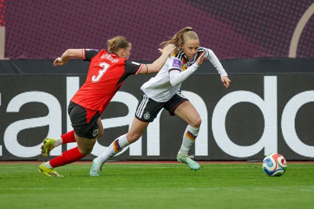 14 04 2026, xgrfx, Soccer World Cup Qualification Women , Germany Austria v l Sarah Gutmann Austria , Vivien Endemann German Womens National Team DFL DFB REGULATIONS PROHIBIT ANY USE OF PHOTOGRAPHS as IMAGE SEQUENCES and or QUASI VIDEO Nuremberg