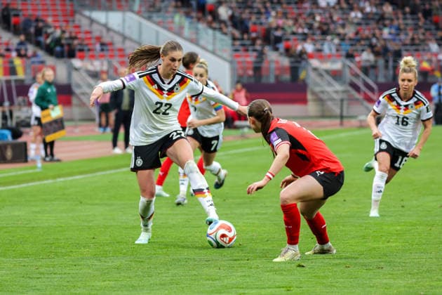 14 04 2026, xgrfx, Soccer World Cup Qualification Women , Germany Austria v l Jule Brand German Womens National Team , Chiara Dangelo Austria DFL DFB REGULATIONS PROHIBIT ANY USE OF PHOTOGRAPHS as IMAGE SEQUENCES and or QUASI VIDEO Nuremberg