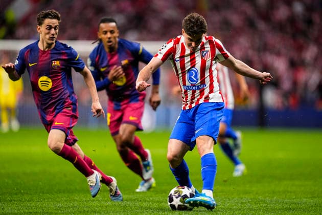 April 14, 2026, Madrid, Madrid, Spain: Julian Alvarez of Atletico de Madrid in action during the UEFA Champions League 2025 26 Quarter-Final Second Leg match between Atletico de Madrid and FC Barcelona, Barca at Riyadh Air Metropolitano on April 14, 2026, in Madrid, Spain. Madrid Spain - ZUMAa181 20260414_zaa_a181_252 Copyright: xOscarxJ.xBarrosox