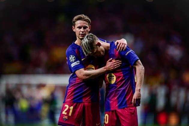 Atletico de Madrid CF vs FC Barcelona, Barca - UEFA Champions League - 14 04 2026 Frenkie de Jong of FC Barcelona (L9 and Dani Olmo of FC Barcelona (R) during the quarter-final second leg UEFA Champions League match between Atletico de Madrid and FC Barcelona at Riyadh Air Metropolitano Stadium on April 14, 2026 in Madrid, Spain. Madrid Spain Copyright: xPabloxGarcia PGSxPhotoxAgencyx