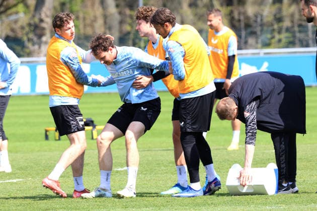 DEU, DFL, 2 FBL, Hertha BSC , Training 15 04 2026, Berliner Olympiastadion, Berlin, DEU, DFL, 2 FBL, Hertha BSC , Training in picture Pascal Klemens Hertha BSC Berlin 41 , injured, Leon Jensen Hertha BSC Berlin 5 , Dawid Kownacki Hertha BSC Berlin 9 DFL regulations prohibit any use of Photographs as image sequences and or quasi video nordphotoxGmbHx xEngler nph00076