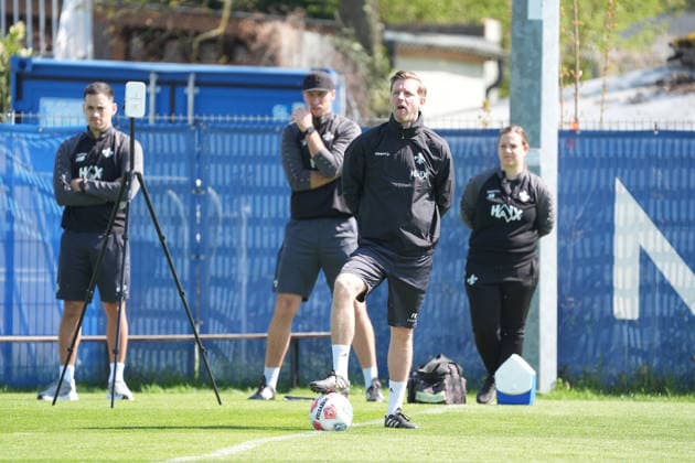 Coach Florian Kohfeldt SV Darmstadt 98 15 04 2026 2 Bundesliga, Season 25 26 SV Darmstadt 98 Training, Stadion am Boellenfalltor, emonline, emspor,