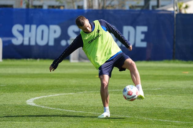 Fabian Nürnberger SV Darmstadt 98 15 04 2026 2 Bundesliga, Season 25 26 SV Darmstadt 98 Training, Stadion am Boellenfalltor, emonline, emspor,