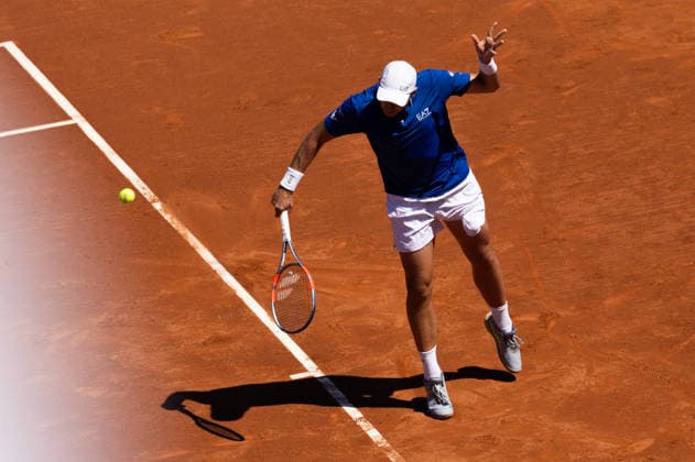 April 15, 2026, Barcelona, Barcelona, Spain: Hamad Medjedovic in action during the round of 16 match of the Barcelona Open Banc Sabadell ATP, Tennis Herren 500 tennis tournament at Real Club de Tenis Barcelona on April 15, 2026 in Barcelona, Spain. Barcelona Open Banc Sabadell 2026 - ATP 500  - ZUMAs316 20260415_znp_s316_041 Copyright: xMartixSeguraxRamonedax