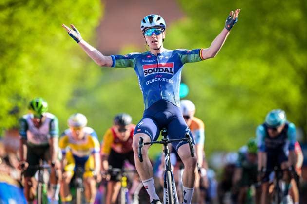 Belgian Tim Merlier of Soudal Quick-Step celebrates as he crosses the finish line to win the Ronde Van Limburg one day cycling race, from Hasselt to Tongeren-Borgloon (178,4 km) on Wednesday 15 April 2026. DAVIDxPINTENS  x170897624x