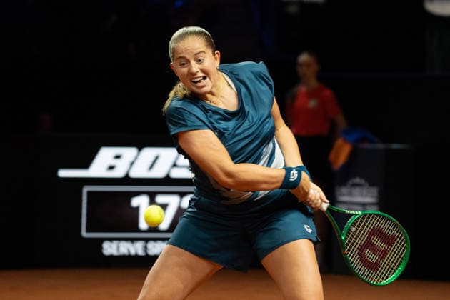 Jelena Ostapenko LAT on the ball, action, GER, Jelena Ostapenko vs Mirra Andreeva, Tennis, ATP Tournament, WTA 500, Porsche Tennis Grand Prix, 15 04 2026, GER, Jelena Ostapenko vs Mirra Andreeva, Tennis, ATP Tournament, WTA 500, Porsche Tennis Grand Prix, 15 04 2026, Stuttgart Copyright: xEibner-Pressefoto EdwardxCheungx EP_ECG