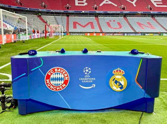 15 04 2026, Football UEFA Championsleague 2025 2026 quarter-final second leg, FC Bayern Munich Real Madrid, in the Allianz Arena Munich, lectern and microphones, FC Bayern Championsleague Real Madrid DFL and DFB regulations prohibit any use of photographs as image sequences and or quasi video
