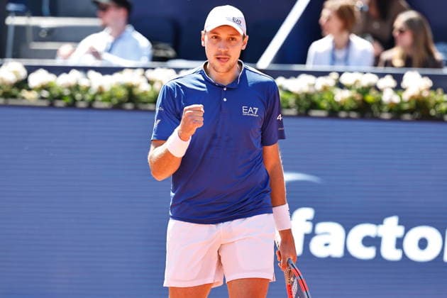 Hamad Medjedovic (SRB), APRIL 15, 2026 - Tennis : Medjedovic celebrate after a point during singles 2nd round match against Alex De Minaur on the Barcelona Open Banc Sabadell tennis tournament at the Real Club de Tenis de Barcelona in Barcelona, Spain. Noxthirdxpartyxsales  aflo_327027493