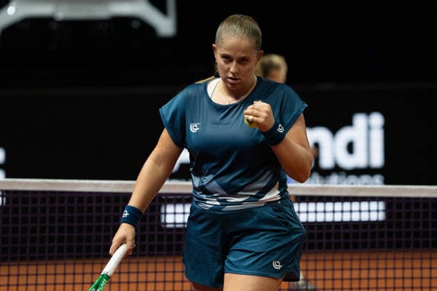 Jelena Ostapenko LAT , Jubilation, Emotion, GER, Jelena Ostapenko vs Mirra Andreeva, Tennis, ATP Tournament, WTA 500, Porsche Tennis Grand Prix, 15 04 2026, GER, Jelena Ostapenko vs Mirra Andreeva, Tennis, ATP Tournament, WTA 500, Porsche Tennis Grand Prix, 15 04 2026, Stuttgart Copyright: xEibner-Pressefoto EdwardxCheungx EP_ECG