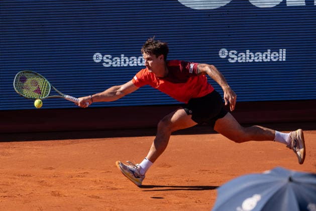 Barcelona Open Banc Sabadell - 73 Conde de Godo Trophy - R16 in Barcelona, Spain, 15, April, 2026. R16 of Barcelona Open Banc Sabadell match between Rafa Jodar (ESP) and Ugo Carabelli (ARG) in Reial Club de Tennis Barcelona, Barcelona, Spain, on April 15, 2026. Barcelona Reial Club de Tennis Barcelona Barcelona Spain