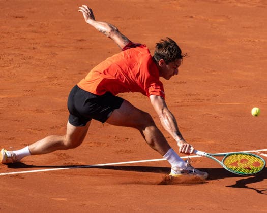 Barcelona Open Banc Sabadell - 73 Conde de Godo Trophy - R16 in Barcelona, Spain, 15, April, 2026. R16 of Barcelona Open Banc Sabadell match between Rafa Jodar (ESP) and Ugo Carabelli (ARG) in Reial Club de Tennis Barcelona, Barcelona, Spain, on April 15, 2026. Barcelona Reial Club de Tennis Barcelona Barcelona Spain