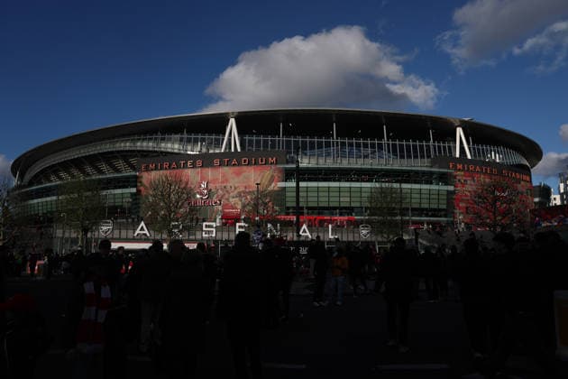 London, England, 15th April 2026. A general view outside the stadium before the Arsenal vs Sporting Lisbon UEFA Champions League quarter final 2nd leg match at the Emirates Stadium, London. Picture credit should read: David Klein Sportimage EDITORIAL USE ONLY. No use with unauthorised audio, video, data, fixture lists, club league logos or live services. Online in-match use limited to 120 images, no video emulation. No use in betting, games or single club league player publications. SPI_003_DK_Arsenal_Sporting_Lisbon SPI-4686-0003