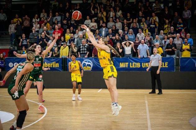 Basketball Berlin 15 04 2026 DBBL 1 Bundesliga Season 2025 2026 Playoffs Semifinal Game 3 Alba Berlin Rutronik Stars Keltern Jo Raflo Alba, No 09