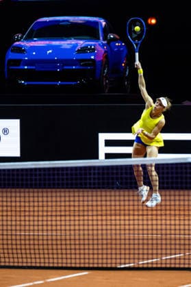 Laura Siegemund Germany in the picture, Laura Siegemund Germany vs Iga Swiatek Poland , GER, Porsche Tennis Grand Prix Stuttgart, WTA 500, 15 04 2026 GER, Porsche Tennis Grand Prix Stuttgart, WTA 500, 15 04 2026 Stuttgart Copyright: xEibner-Pressefoto Memmlerx EP_MMR